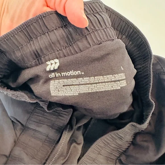 Set 4 All In Motion Joylab Athletic Running Shirts And Jacket Sz L Blue Black - Picture 13 of 16